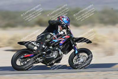 media/Dec-04-2025-Racers Edge (Thu) [[5ebc9f124d]]/3-B Group/2-Session 1 (Turn 4 Entry)/